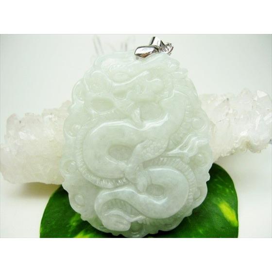 獅子　翡翠 ヒスイ　22g ペンダント トップ　中国 獅子 翡翠 ヒスイ 22g ペンダント トップ 中国 アクセサリー