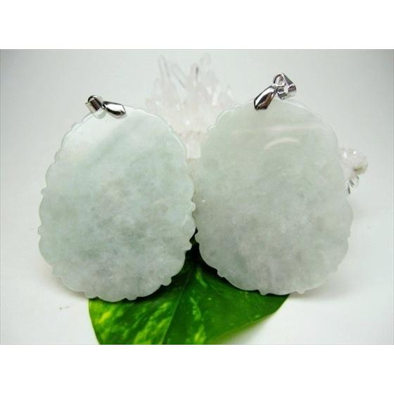 ペンダントトップ 龍神 翡翠 ジェダイト 22-30g 鑑別書付き