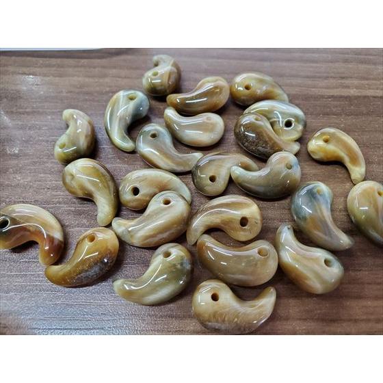 勾玉 ゴールドタイガーアイ 20×13×8mm : 天然石のお店Sun flower