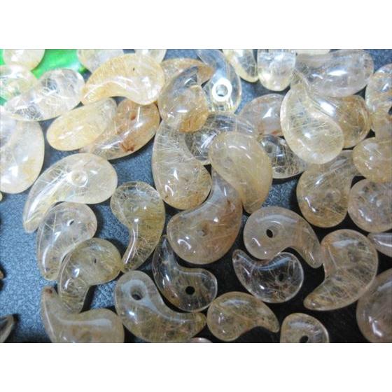 勾玉 ルチルクォーツ 9-17×5.5-9mm : 天然石のお店Sun flower - 通販