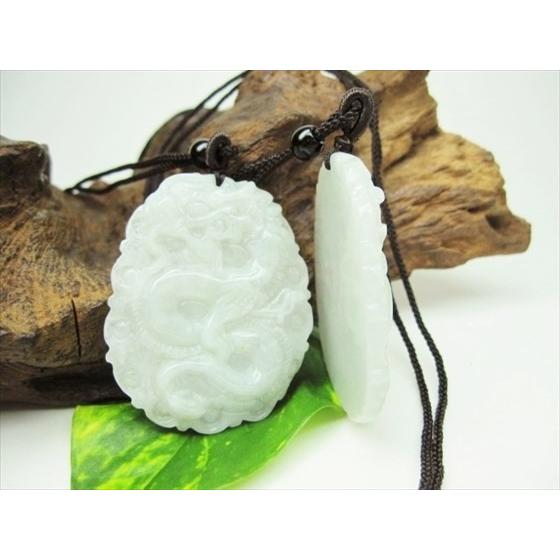 ネックレス 龍神 翡翠 ジェダイト 22-30g 鑑別書付き : 天然石のお店