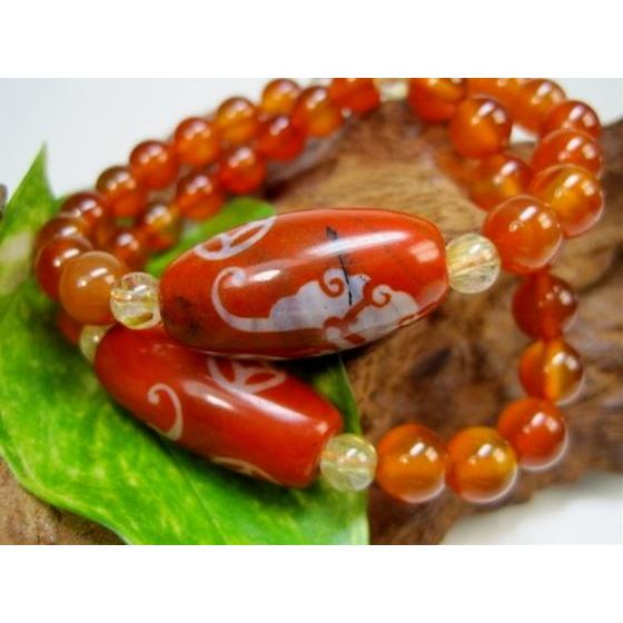 天然石ブレスレット 南紅アゲート　三眼天珠　一点物 天然石ブレスレット 南紅アゲート三眼天珠一点物