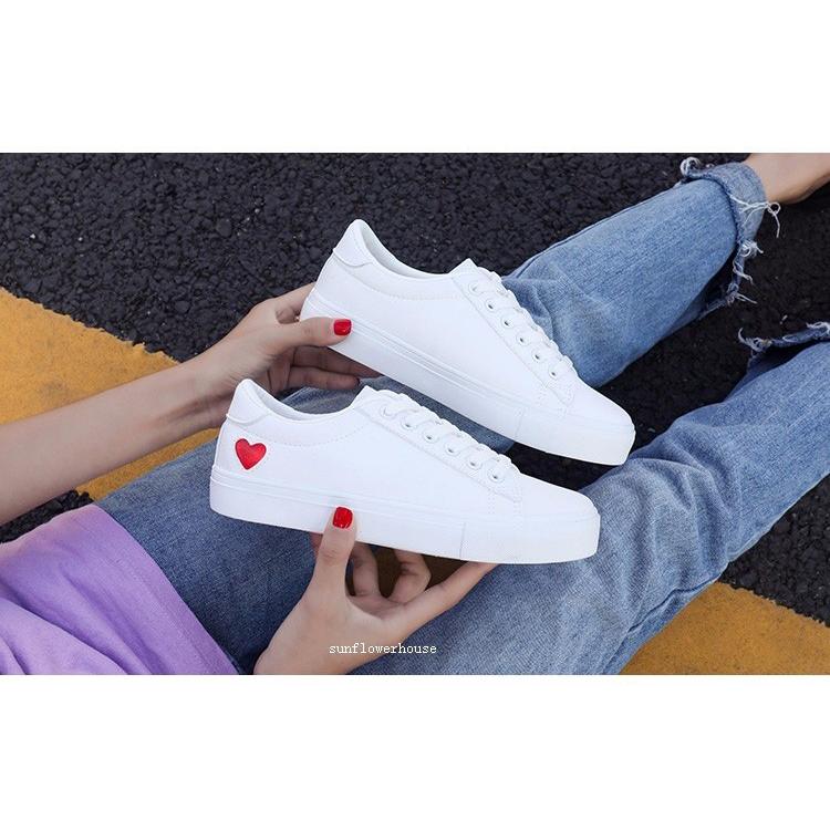 スニーカー レディース ローカット フライトフォーム シューズ 白スニーカー 通気性 疲れにくい 可愛い 通気性 疲れにくい カジュアル 運動靴 Sl Xz15 サンフラワーハウス 通販 Yahoo ショッピング