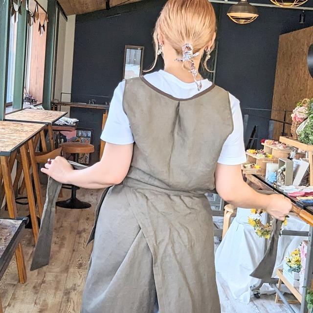 エプロン 麻 ワンピース風 巻きスカート カフェ レストラン パン教室