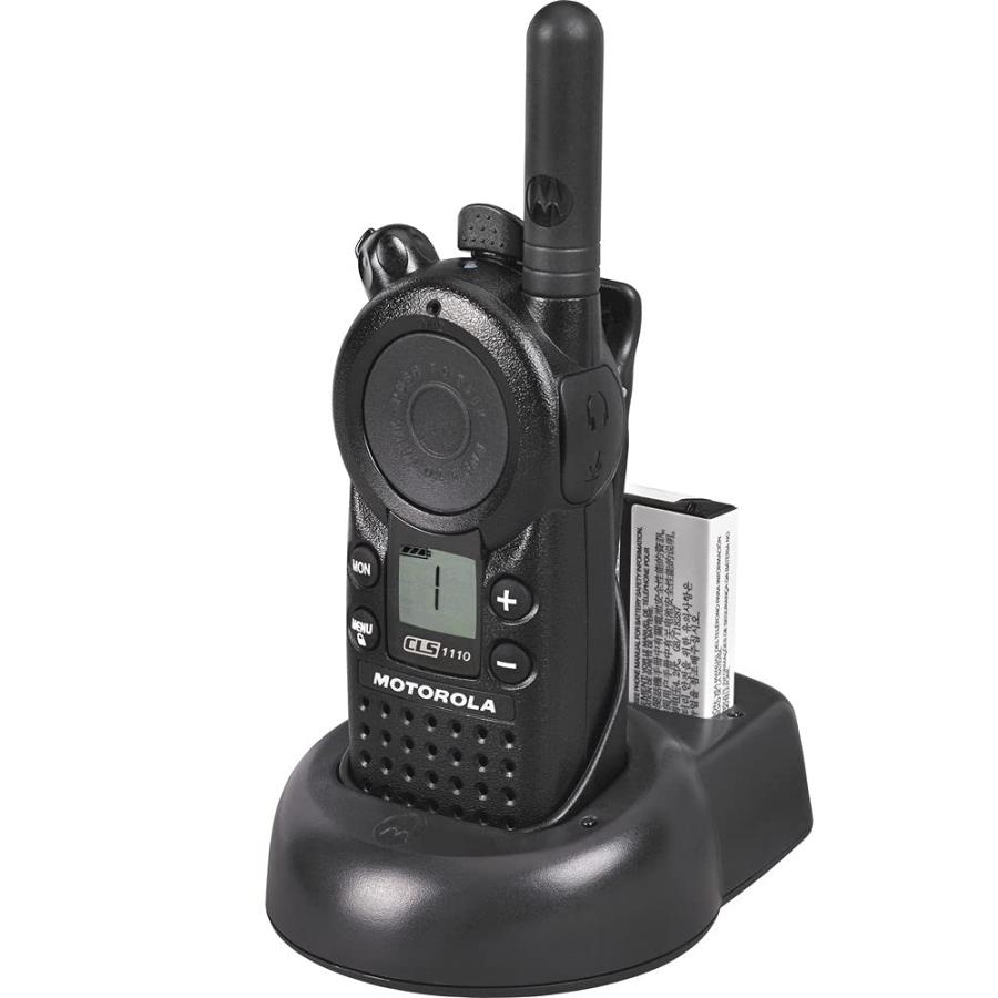 x　Motorola　CLS1110　1-Channel　(CLS1110)　Speaker　2-Way　Remote　Radio　x　Mic　Pack　HKLN4606　Mic　with　Bundle　UHF　1W