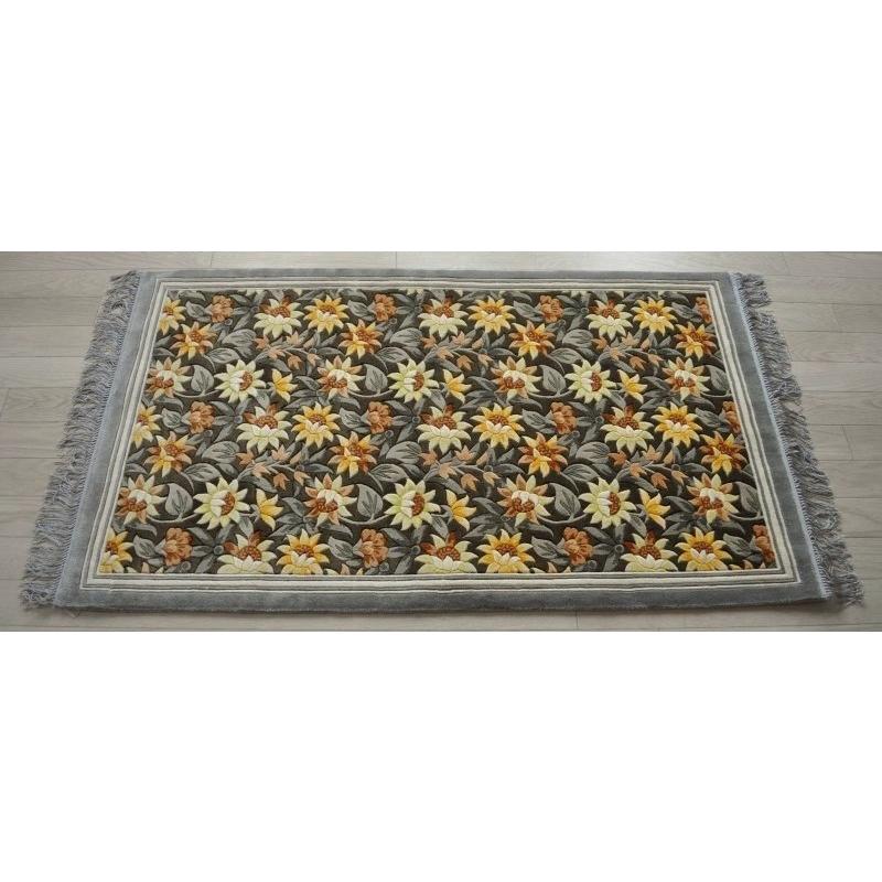 完売」シルク段通 シルク緞通 玄関マット 手織り 120段 70×122cm 完売」シルク段通 シルク緞通 玄関マット 手織り 120段 70×122cm