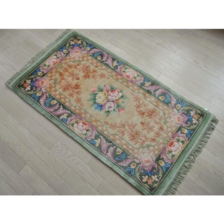 完売」シルク段通 シルク緞通 玄関マット 手織り 120段 68×120cm 完売」シルク段通 シルク緞通 玄関マット 手織り 120段 68×120cm
