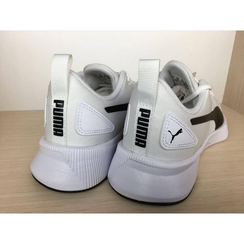 PUMA（プーマ） FLYER RUNNER（フライヤーランナー） スニーカー 靴