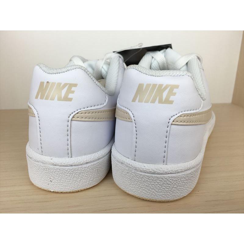 NIKE（ナイキ） COURT ROYALE（コートロイヤル） スニーカー 靴