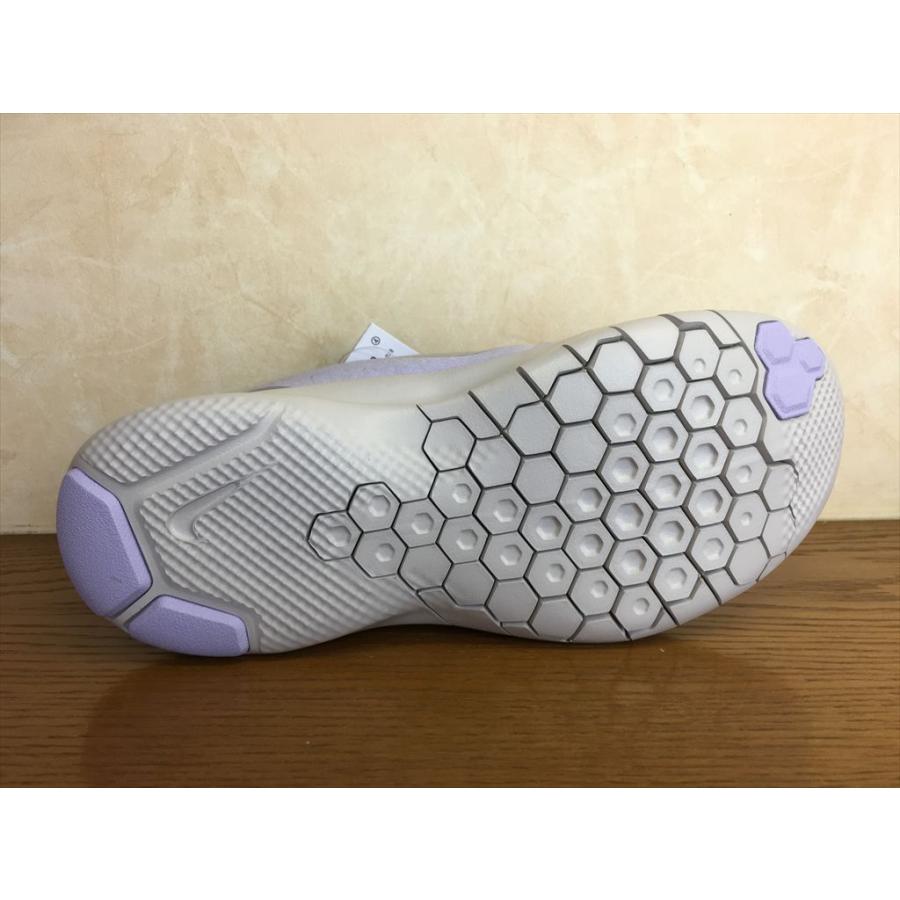 NIKE（ナイキ） FLEX EXPERIENCE RN 8（フレックスエクスペリエンス 