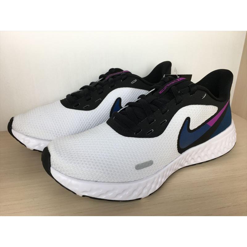 NIKE（ナイキ） REVOLUTION 5（レボリューション5） スニーカー 靴