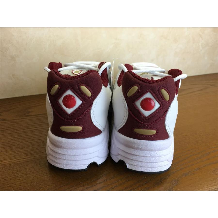 NIKE（ナイキ） AIR MAX TRIAX（エアマックストライアックス