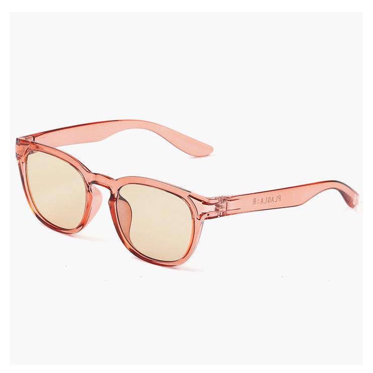 【新品】 日本製 PLAGLA:R PGR-04 CLEAR ROSE / LIGHT BROWN プラグラ サングラス ライトカラー 薄い色 メンズ レディース ユニセックス モデル uvカット 鯖江 おしゃれ サステナブル SDGs エシカル ファッション リサイクル 商品 消費 エコ ウェリントン型 クリア ローズ フレーム PLAGLA（プラグラ） 日本製 サングラス PLAGLA:R PGR-04 CLEAR ROSE