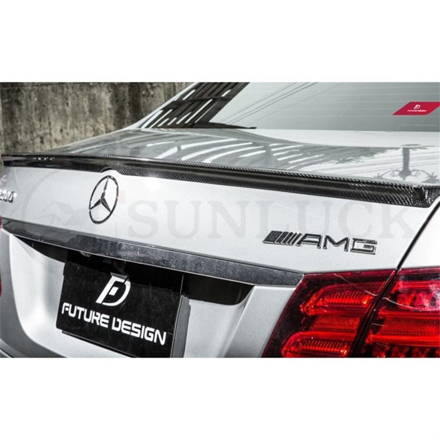 ヤマト工芸 W212 E63用 カーボンリアウィング - 外装、エアロパーツ