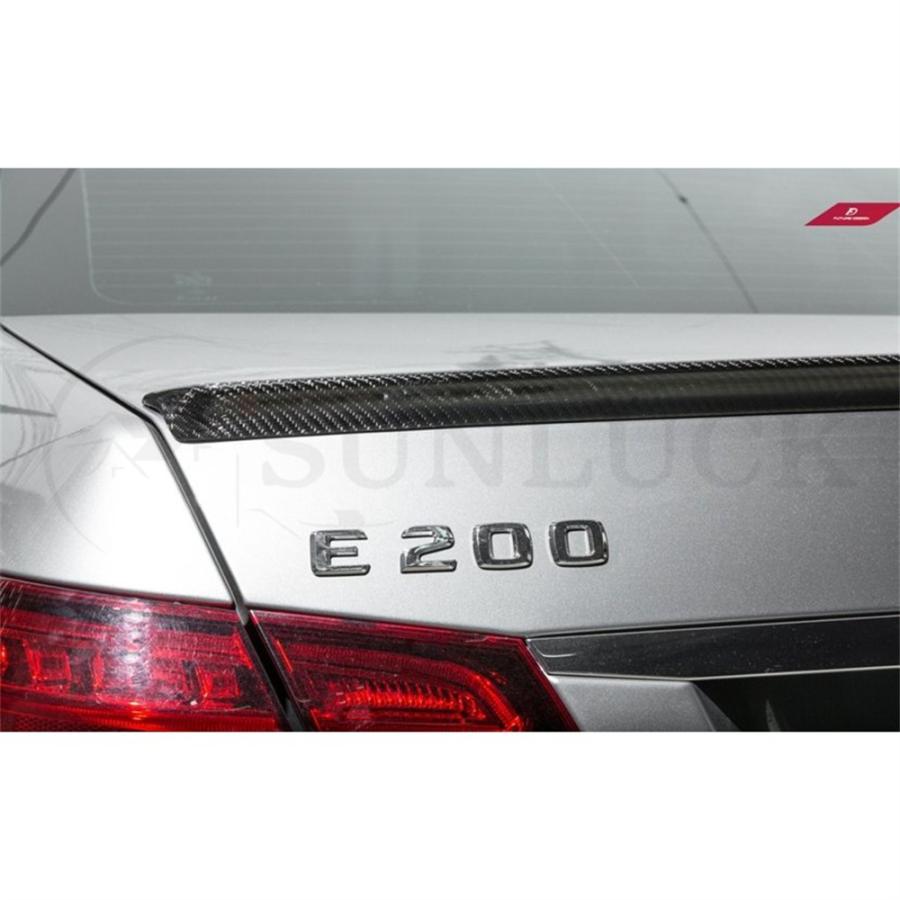 ヤマト工芸 W212 E63用 カーボンリアウィング - 外装、エアロパーツ