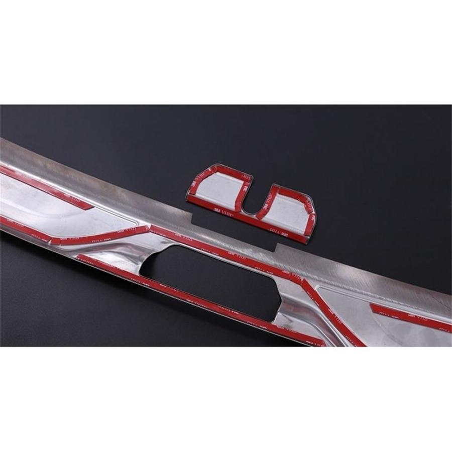 マセラティ レヴァンテlevante 用 トランクガード トリム リアバンパー プロテクター ガード 外側 1ピース 選べる2色 LUCKp202173620098サンラック 通販