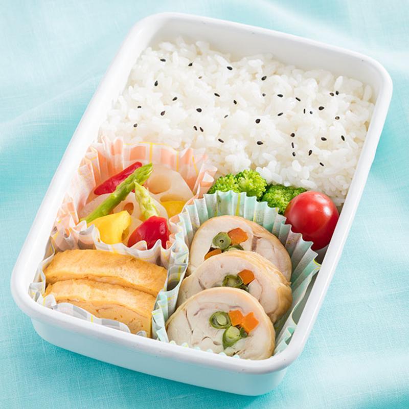 スイトール おかずカップ ハーモニーチェック 四角 【 15枚入×10パック お弁当カップ 仕切り皿 惣菜カップ お弁当 使い捨て おかず SOC-HCK 】 | サンナップ | 05