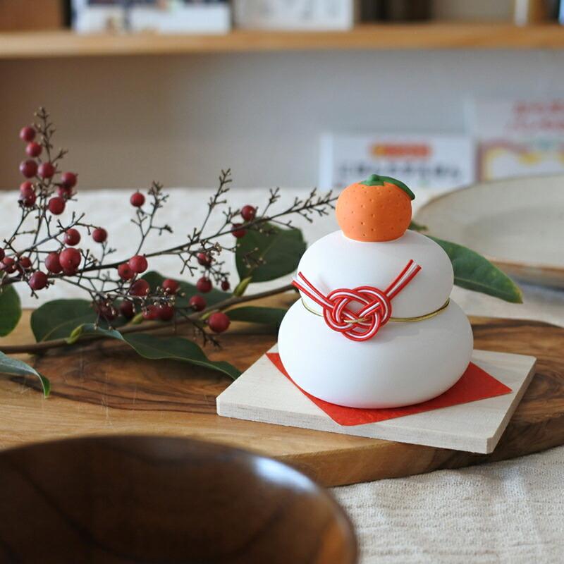 お正月飾り 置物】鏡餅 茶トラ猫★鏡もち 玄関 グッズ インテリア かわいい雑貨 楽天市場】茶トラ 猫 ねこ 置物 ミニ サイズ 12 鏡餅 正月 正月