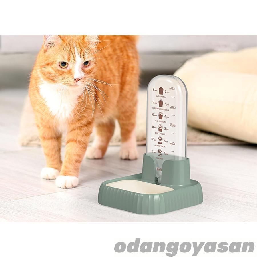 猫 水飲み器犬 水飲み器 ペットボトル自動給水器 水飲み皿みずのみ器