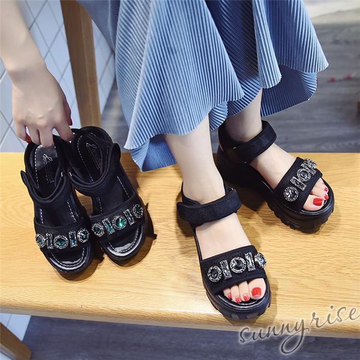 サンダル レディース 履きやすい キラキラサンダル スポーツサンダル ビーチサンダル 疲れにくい 夏 おしゃれ ミュール 人気 デザイン 美脚 疲れない Qwe1087 サンライズ 通販 Yahoo ショッピング