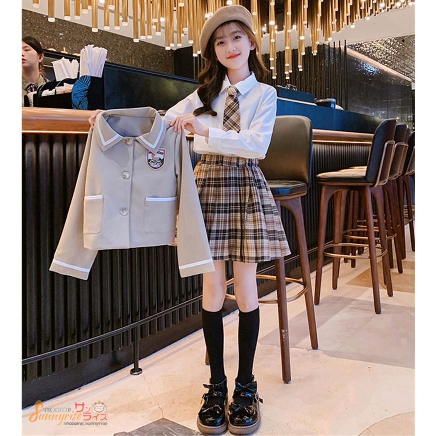 子供服 女の子 フォーマルスーツ 2type ネクタイ付き 無地