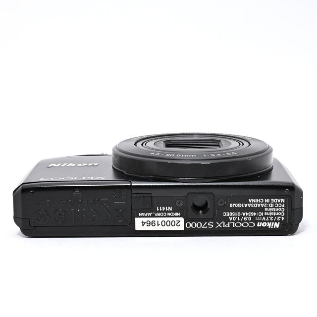 良品＞ Nikon COOLPIX S7000 ブラック｜光学20倍ズーム｜高倍率 