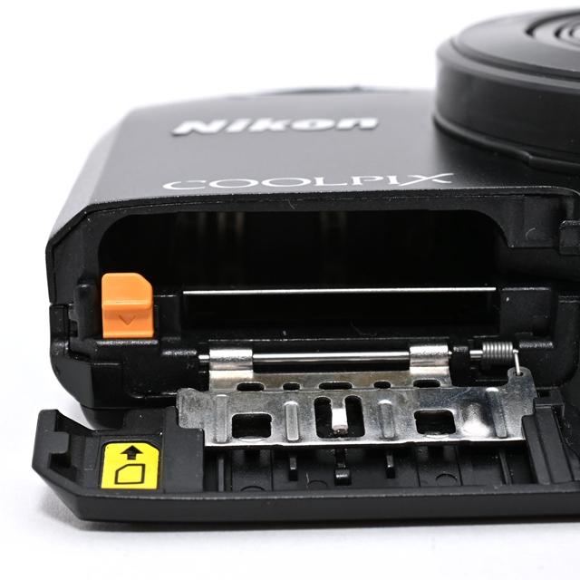 良品＞ Nikon COOLPIX S7000 ブラック｜光学20倍ズーム｜高倍率