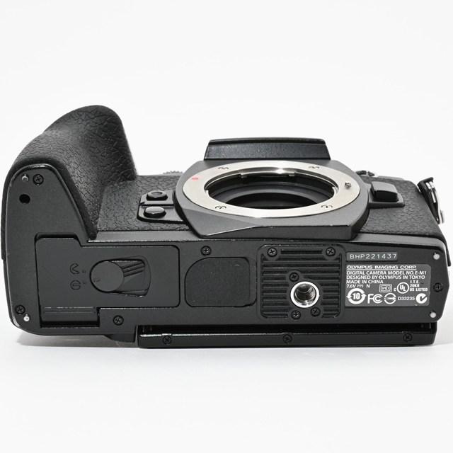 ＜並品＞ OLYMPUS OM-D E-M1 ボディ ブラック｜ミラーレス一眼｜防塵防滴｜手ブレ補正｜動作良好｜実用品 |  | 06