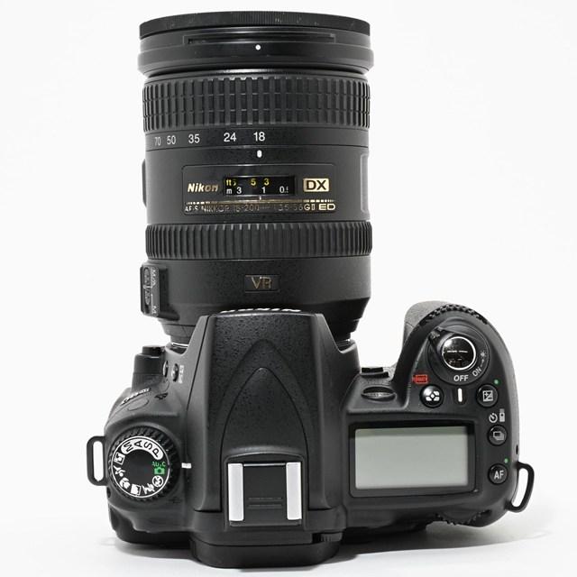 良品＞ Nikon D90 AF-S DX 18-200mm VRII レンズキット