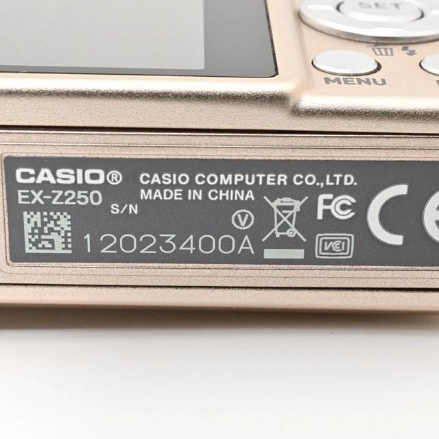 【中古】「非常に良い」CASIO デジタルカメラ EXLIM ZOOM EX-Z250 ゴールド EX-Z250GD 良品＞ CASIO デジタルカメラ EXLIM ZOOM EX-Z250 ゴールド EX-Z250GD