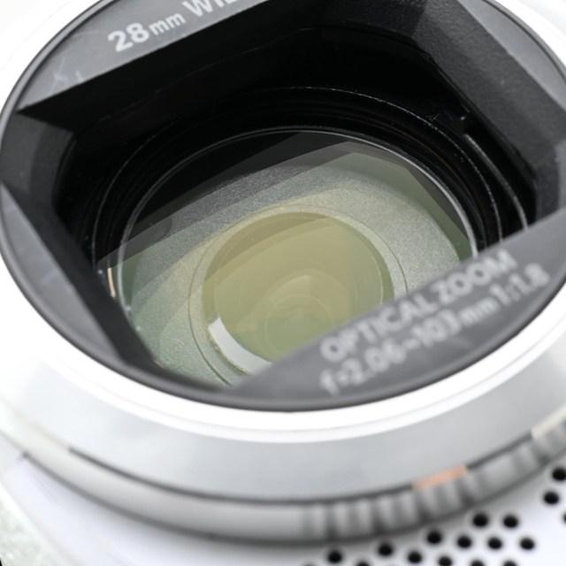 並品＞ Panasonic HDビデオカメラ W585M 64GB ワイプ撮り 高倍率90倍