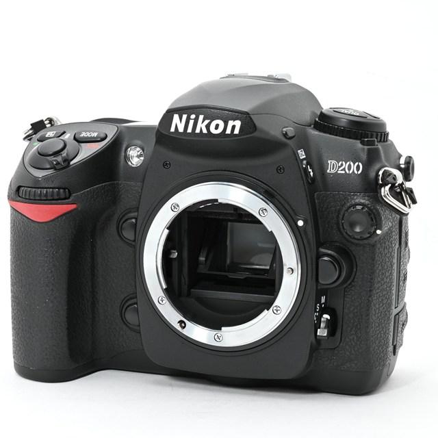 良品＞Nikon D200 ボディ｜シャッター数16,000枚｜付属品完備｜堅牢