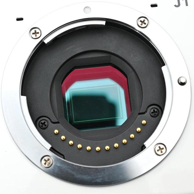 Nikon 1 J1 ホワイト ミラーレスカメラ 付属品多数 ＜良品