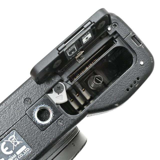 【最強スナップカメラ】RICOH GR ★APS-C★ショット数小！ 並品＞ RICOH GR IIIx｜40mm相当高性能スナップカメラ｜APS-Cセンサー