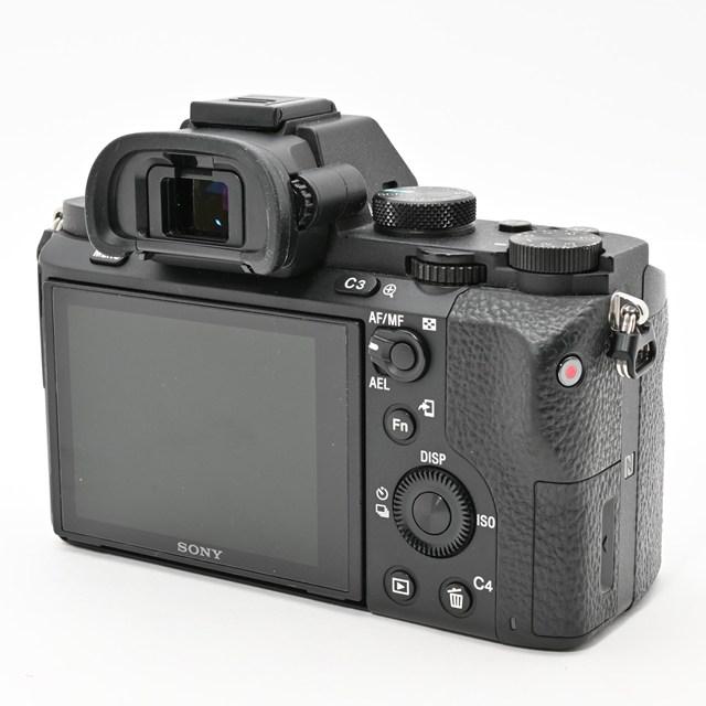 並品＞ SONY ソニー ミラーレス一眼カメラ α7 II ボディ ILCE-7M2