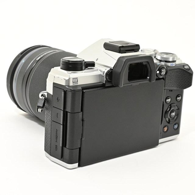 ＜良品＞ OM SYSTEM OM-5 14-150mm II レンズキット シルバー｜ミラーレス一眼｜高倍率ズーム付きセット_5