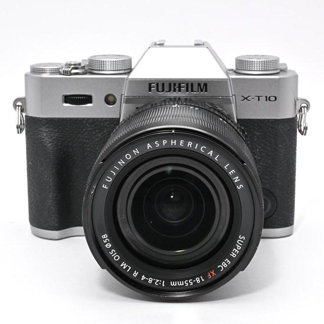 ＜良品＞ FUJIFILM X-T10 レンズキット シルバー X-T10LK-S｜ミラーレス一眼カメラ｜APS-Cセンサーの画像