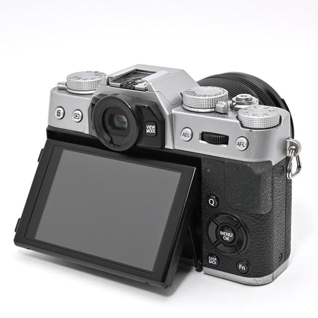 ＜良品＞ FUJIFILM X-T10 レンズキット シルバー X-T10LK-S｜ミラーレス一眼カメラ｜APS-Cセンサーの画像