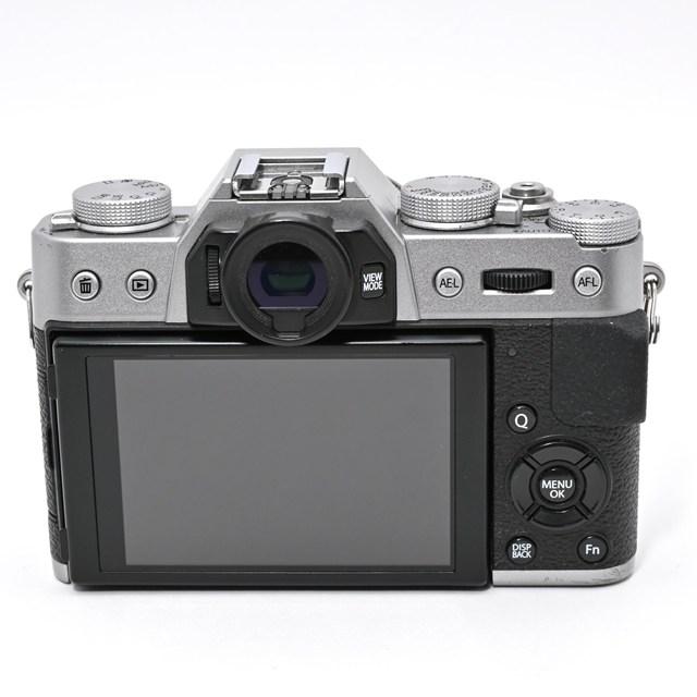 ＜良品＞ FUJIFILM X-T10 レンズキット シルバー X-T10LK-S｜ミラーレス一眼カメラ｜APS-Cセンサーの画像