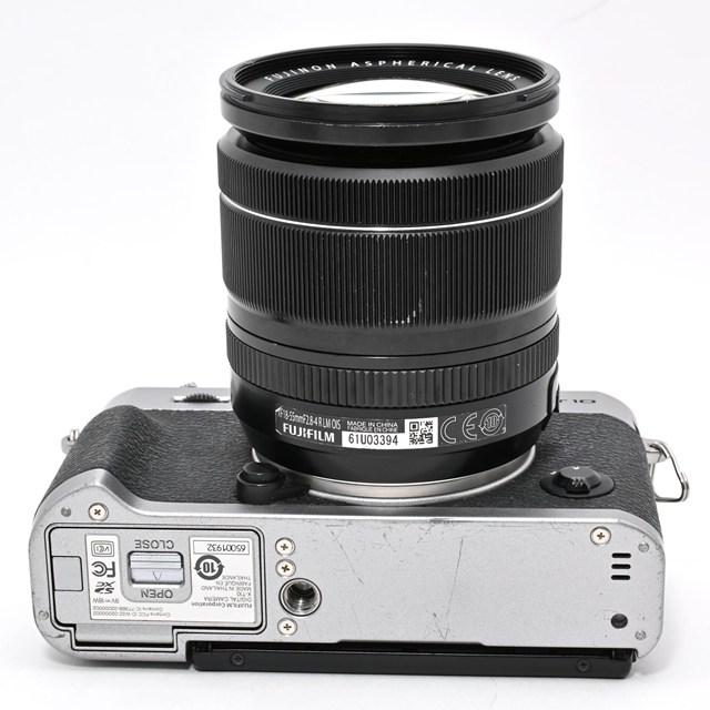 ＜良品＞ FUJIFILM X-T10 レンズキット シルバー X-T10LK-S｜ミラーレス一眼カメラ｜APS-Cセンサーの画像
