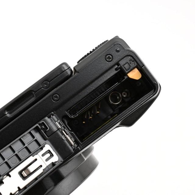 良品＞ Nikon デジタルカメラ COOLPIX S9900 光学30倍 1605万画素