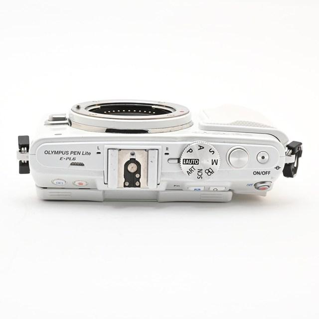 【美品】オリンパス OLYMPUS E-PL6 ダブル ホワイト 良品＞ OLYMPUS PEN Lite E-PL6 ダブルズームキット ホワイト｜ミラー