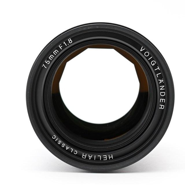 美品＞ VoightLander 単焦点レンズ HELIAR classic 75mm F1.8 VM【公式