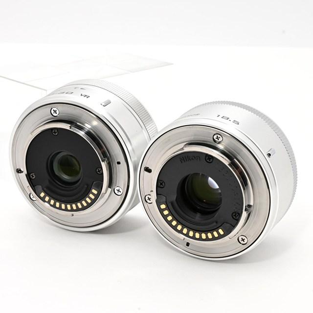 美品＞ Nikon ミラーレス一眼 Nikon1 J5 ダブルレンズキット シルバー