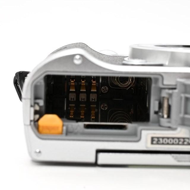 美品＞ Nikon ミラーレス一眼 Nikon1 J5 ダブルレンズキット シルバー