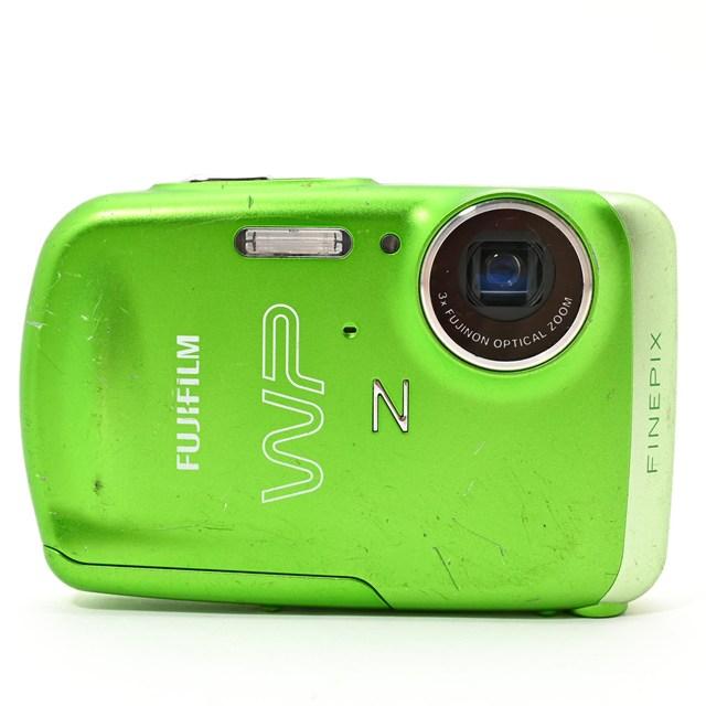 【美品】FUJIFILM デジタルカメラ FinePix Z33WP グリーン 並品＞ FUJIFILM デジタルカメラ FinePix ファインピックス Z33WP