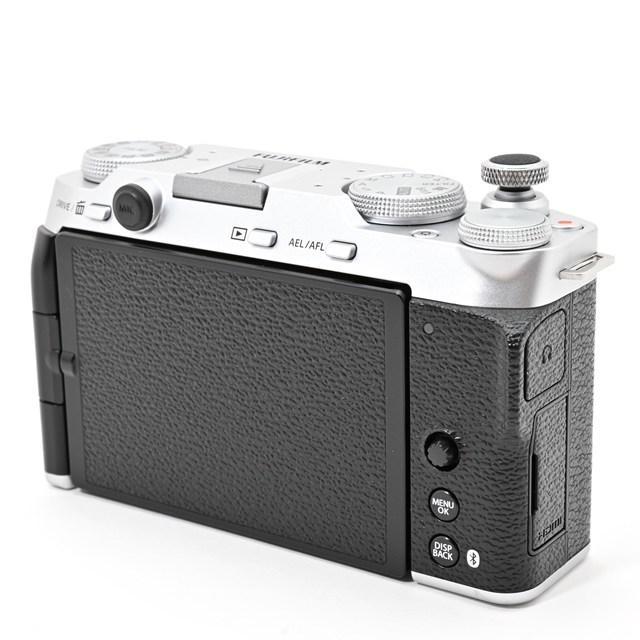 美品＞ 富士フイルム(FUJIFILM) ミラーレス一眼カメラ X-M5ボディ