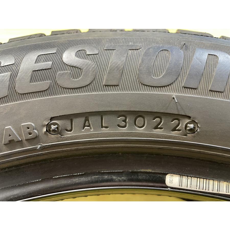 ブリヂストン BLIZZAK VRX3 175/60R16 82Q★8.5分山 2022年製 2本 中古 スタッドレス【青森発 送料無料】AOM-A0518★冬の画像