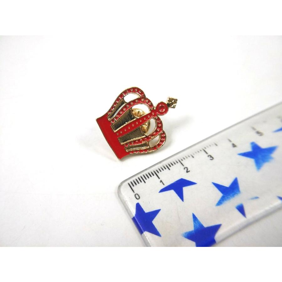 王冠とスティックのデザインのピンバッチ 王冠 ピンバッジ クラウン レッド×ゴールド : すんぷんストア - 通販