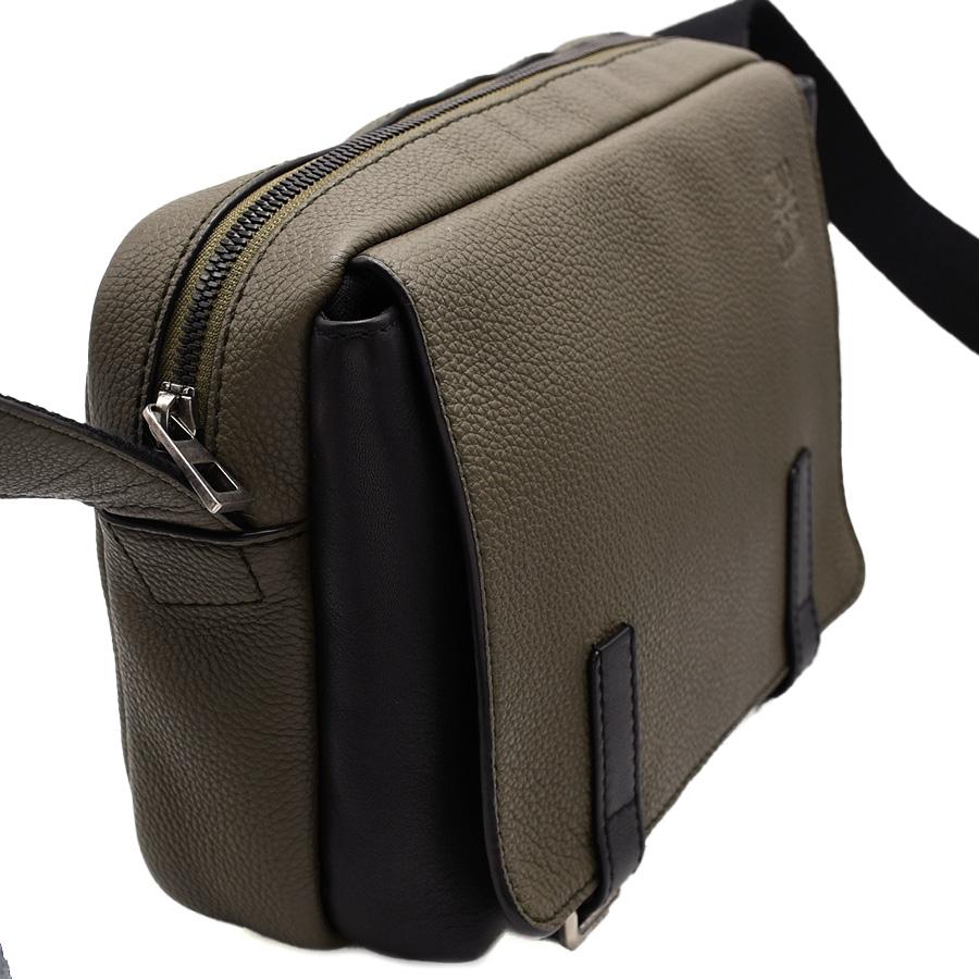 ロエベ LOEWE ミリタリー メッセンジャーバッグ XS ショルダーバッグ B553A72X22 レザー カーキ ブラック 黒 アナグラム 斜め掛け 【中古】｜sunrev｜04